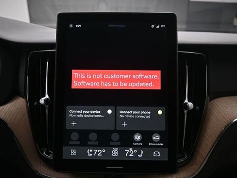 New 2026 Volvo XC60 B5 Core image 11