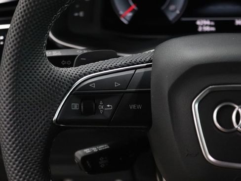 Used 2024 Audi SQ8 Prestige w/ Prestige Package image 27