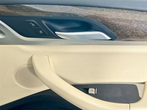 Used 2021 BMW X3 xDrive30i w/ Convenience Package image 32