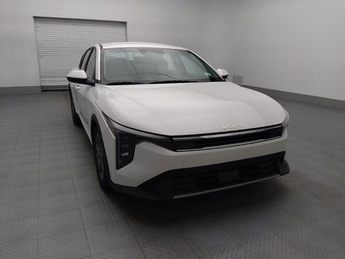 Used 2025 Kia K4 FWD image 14