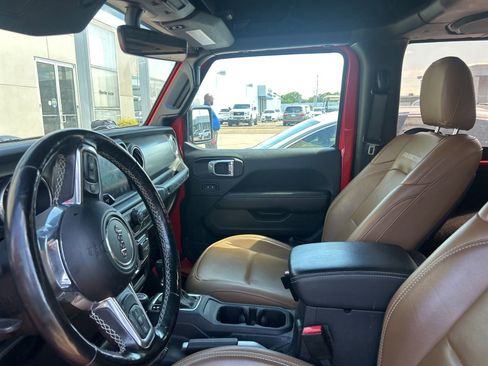 Used 2021 Jeep Wrangler Rubicon AWD/4WD image 26