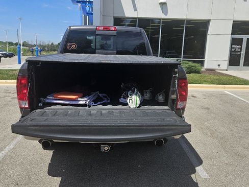 Used 2017 RAM 1500 Big Horn AWD/4WD image 15