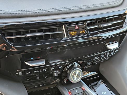 Used 2023 Acura MDX SH-AWD w/ Advance Package image 29