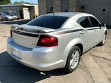Used 2011 Dodge Avenger SXT image 3