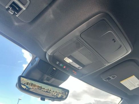 New 2026 Chevrolet Traverse Z71 w/ Enhanced Driving Package AWD/4WD image 13