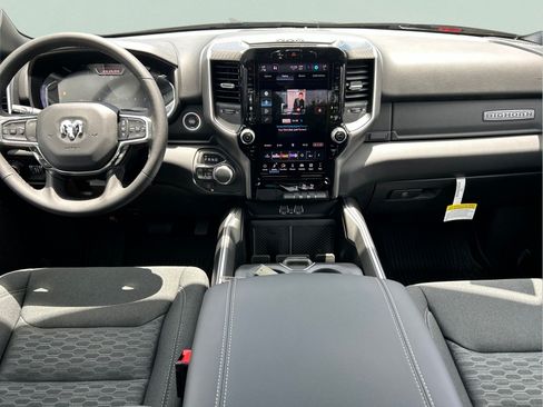 New 2026 RAM 1500 Big Horn AWD/4WD image 13