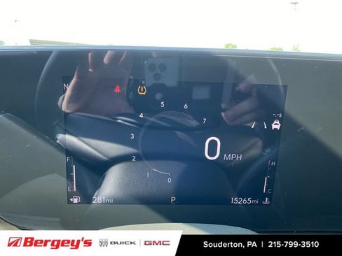 Used 2024 Buick Encore GX Preferred w/ Comfort Package FWD image 14