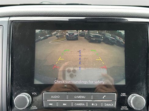 Used 2023 Nissan Titan SV image 26