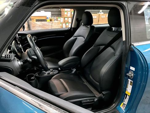 Used 2024 MINI Cooper SE image 27