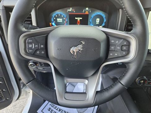 New 2025 Ford Bronco Badlands image 21