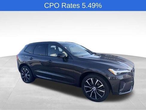 Certified 2023 Volvo XC60 B5 Plus w/ Climate Package AWD/4WD image 1