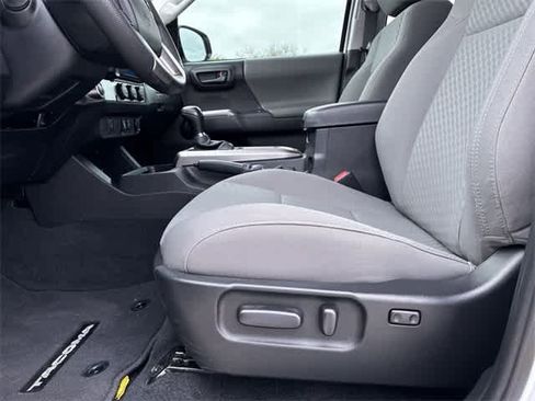 Used 2023 Toyota Tacoma SR5 image 18