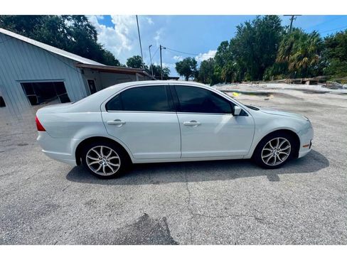 Used 2011 Ford Fusion SE w/ 201A Rapid Spec Order Code FWD image 7