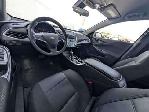 Used 2019 Chevrolet Malibu LS image 5