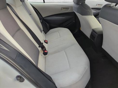 Used 2022 Toyota Corolla L image 12