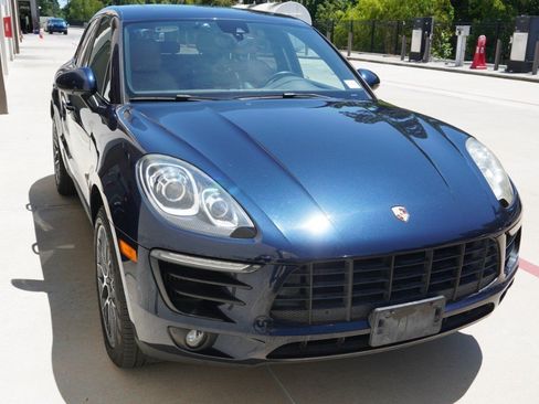 Used 2018 Porsche Macan S AWD/4WD image 2