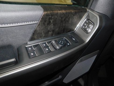 New 2026 Ford F350 Lariat image 16