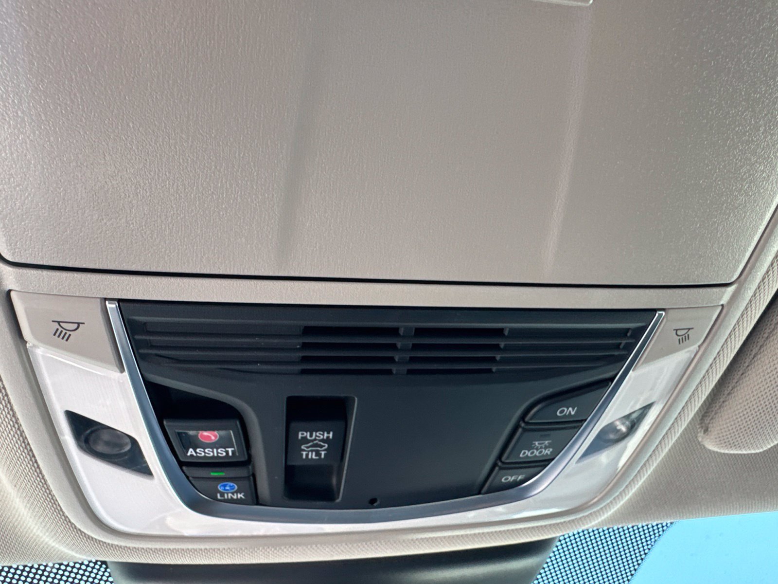 Used 2023 Acura TLX w/ Technology Package FWD image 20