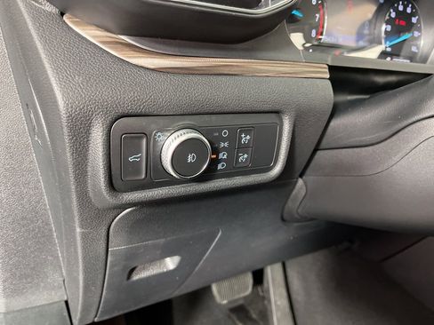 Used 2020 Ford Explorer Limited image 29