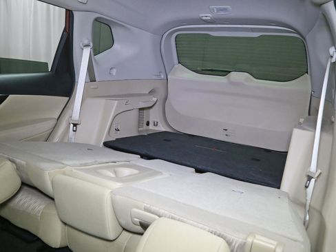 Used 2020 Nissan Rogue SV image 13