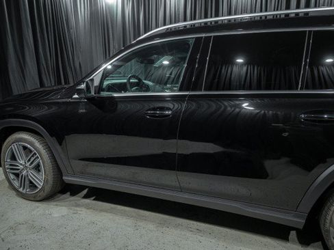 Certified 2026 Mercedes-Benz GLS 450 4MATIC image 5
