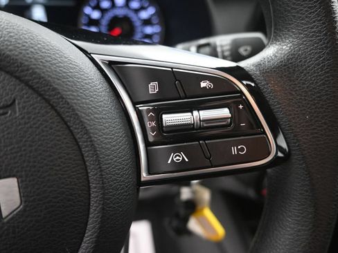 Certified 2024 Kia Forte LXS FWD image 23