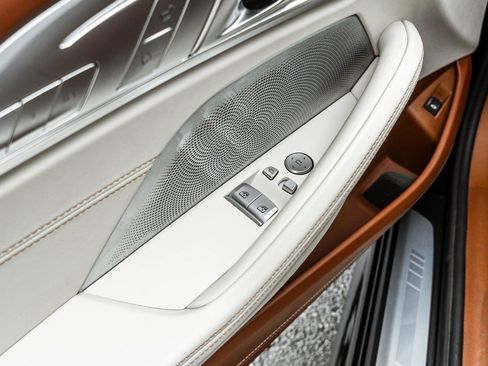 Used 2023 BMW M850i xDrive Coupe w/ M Carbon Exterior Package image 14