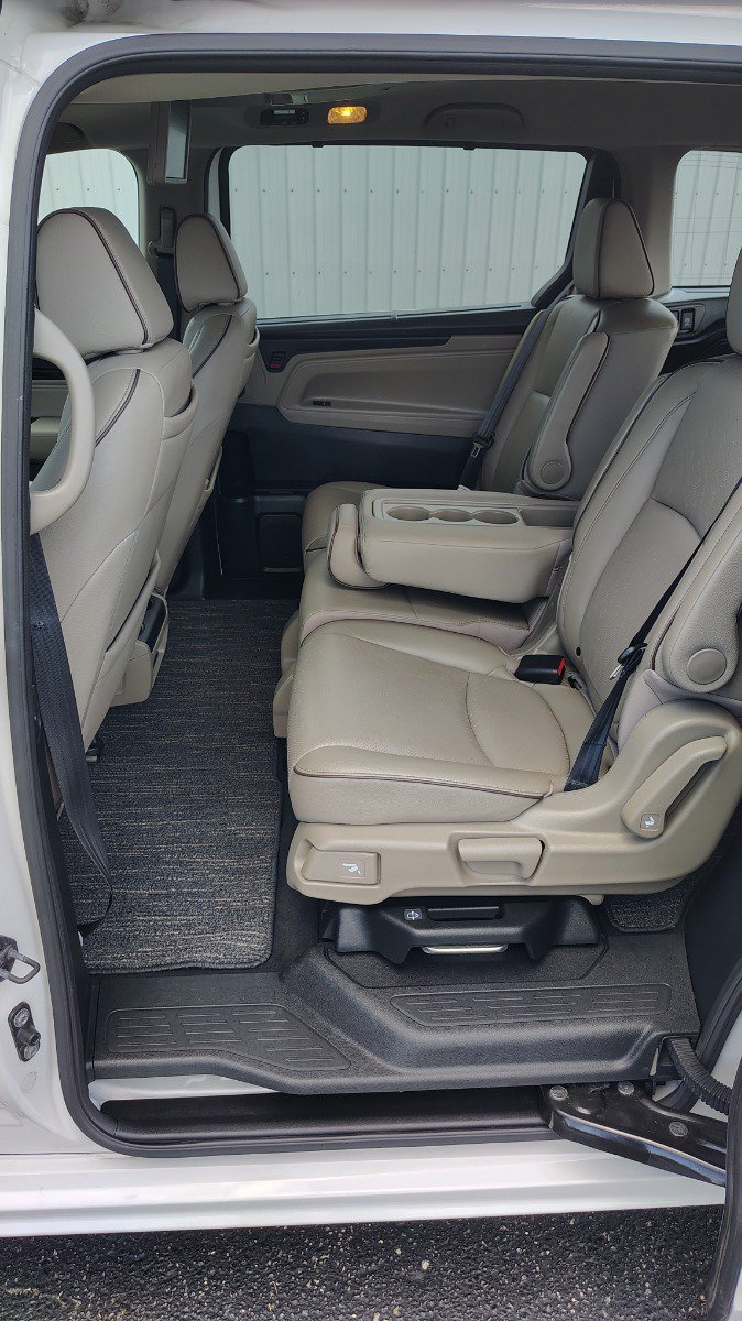 Used 2023 Honda Odyssey Elite image 20