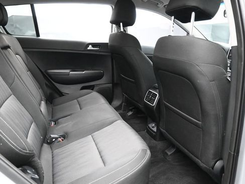 Used 2022 Kia Sportage LX FWD image 28