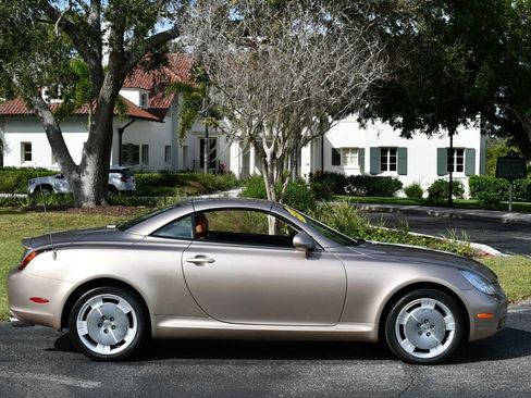 Used 2005 Lexus SC 430 Convertible image 44