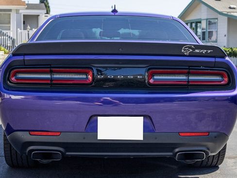 Used 2016 Dodge Challenger SRT Hellcat RWD image 7