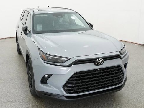 New 2026 Toyota Grand Highlander AWD Hybrid image 60