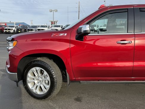 Used 2024 Chevrolet Silverado 1500 LTZ image 11