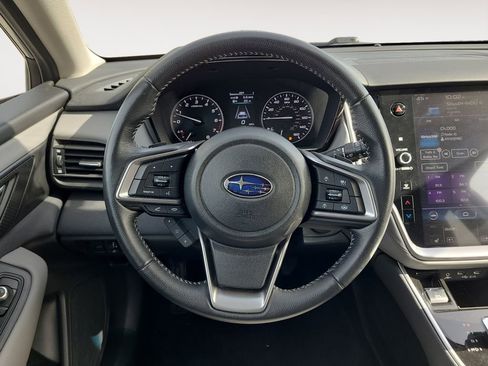 Used 2020 Subaru Outback Premium AWD/4WD image 12