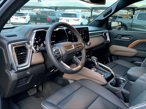 Used 2026 GMC Canyon Denali image 30