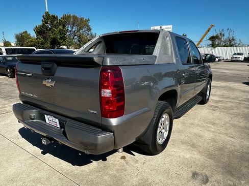Used 2008 Chevrolet Avalanche LT w/ Convenience Package #1 image 5