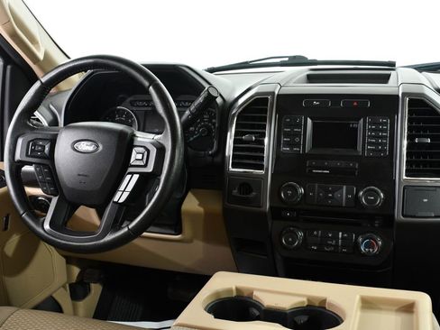Used 2015 Ford F150 XLT w/ Equipment Group 301A Mid RWD image 8