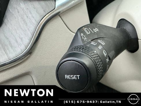 Used 2023 Volvo XC60 B5 Ultimate AWD/4WD image 16