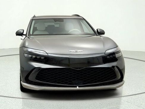 Used 2023 Genesis GV60 Advanced AWD/4WD image 2
