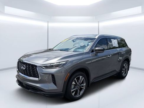Used 2025 INFINITI QX60 Luxe FWD image 7