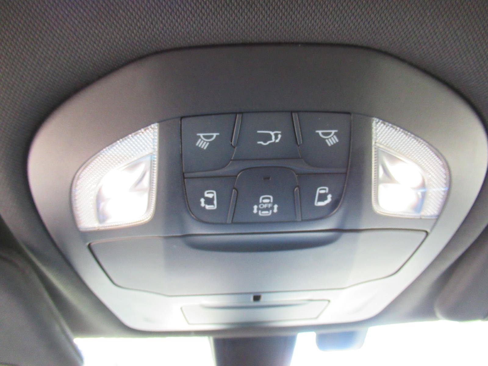 Used 2019 Chrysler Pacifica Touring-L w/ S Appearance Package FWD image 24