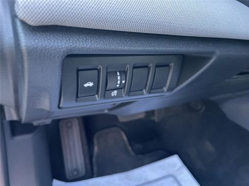 Used 2025 Subaru Legacy Premium AWD/4WD image 21