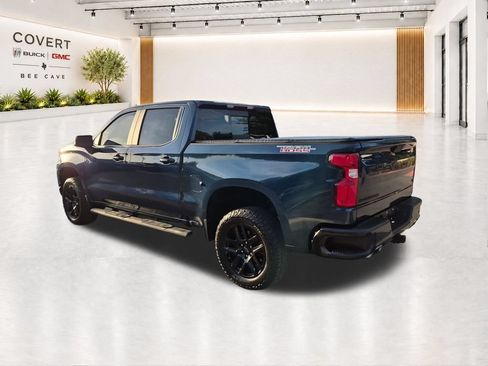 Used 2021 Chevrolet Silverado 1500 LT Trail Boss w/ Convenience Package II AWD/4WD image 9