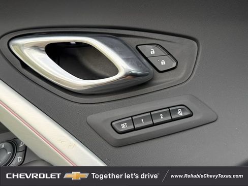 Used 2023 Chevrolet Camaro SS RWD image 26