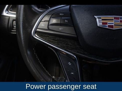 Used 2021 Cadillac XT5 Premium Luxury image 25