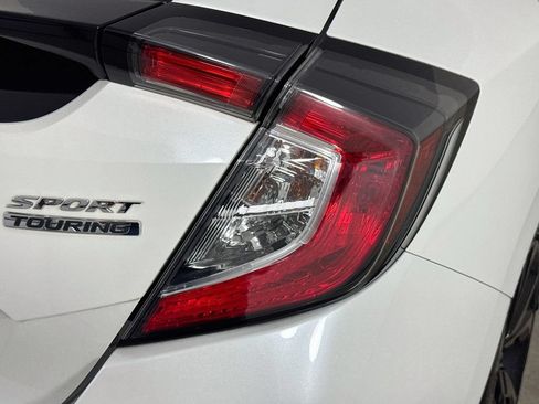 Used 2019 Honda Civic Sport Touring image 34