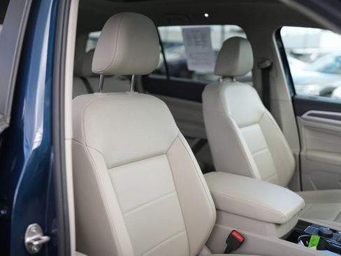 Used 2023 Volkswagen Atlas SEL R-Line image 23