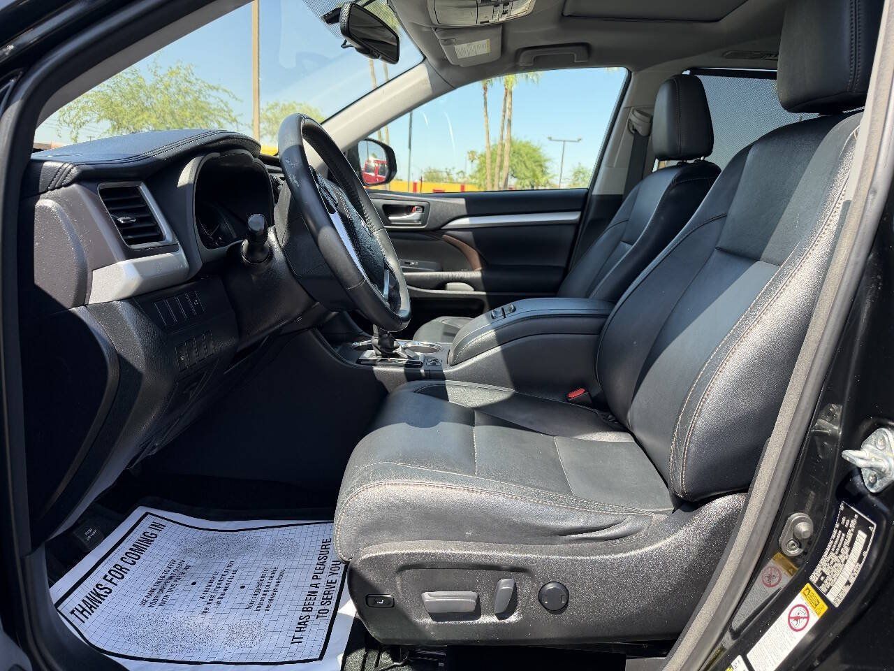 Used 2016 Toyota Highlander XLE AWD/4WD image 10