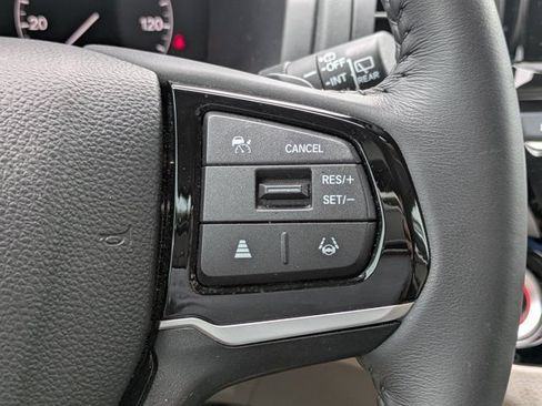 Certified 2025 Honda Odyssey Touring image 25