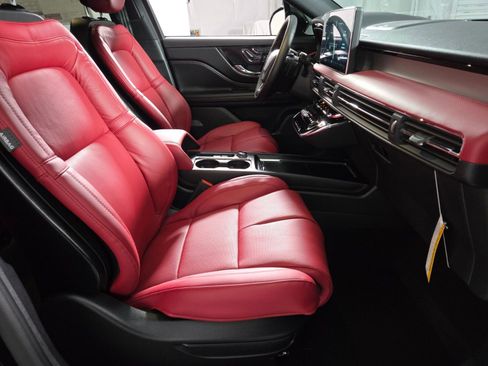 New 2026 Lincoln Corsair Grand Touring AWD/4WD image 18
